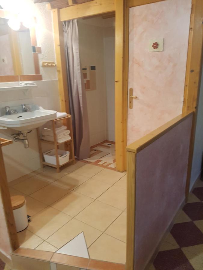 Les Belles Nuits Bed & Breakfast Le Bousquet-d'Orb Dış mekan fotoğraf